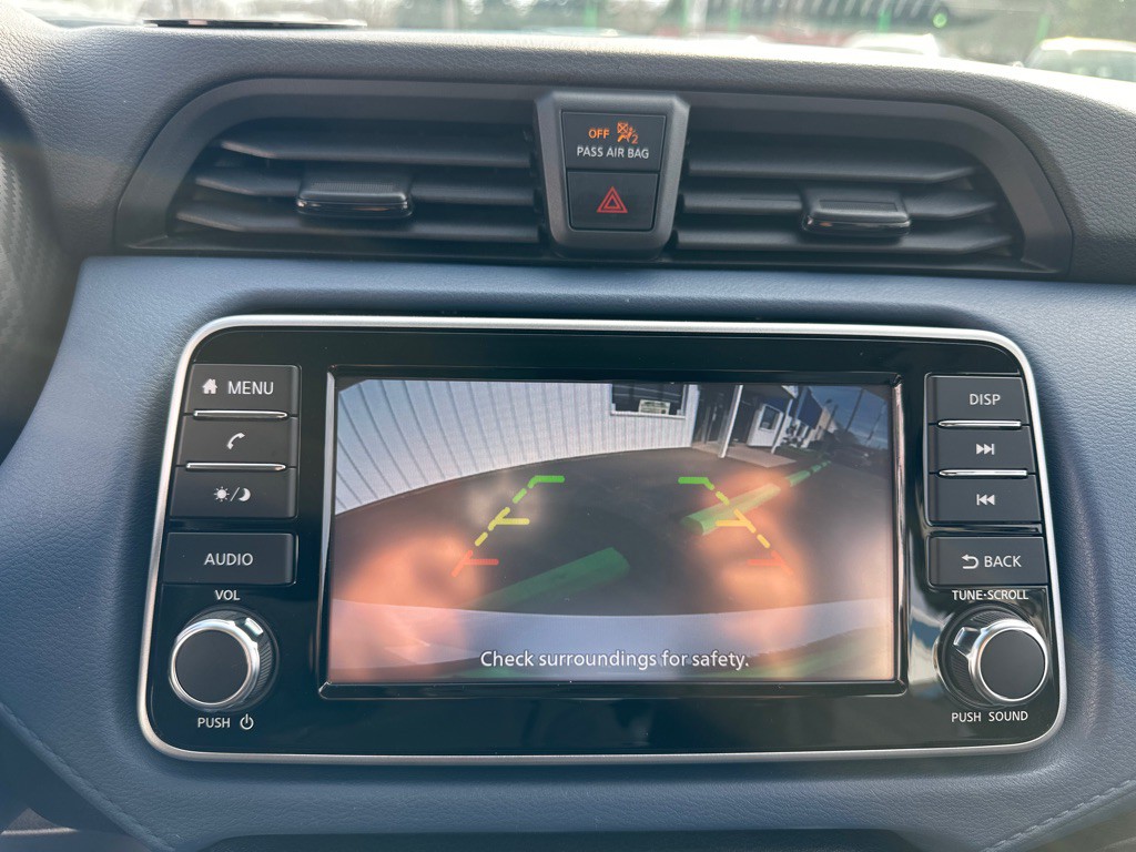 2025 Nissan Versa Image 15