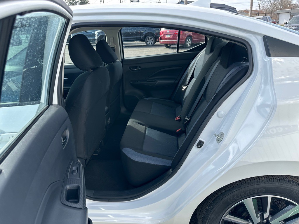 2025 Nissan Versa Image 16