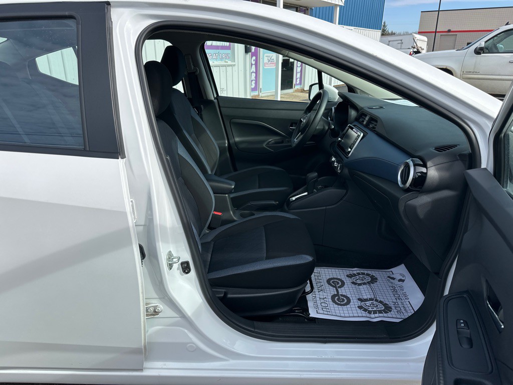 2025 Nissan Versa Image 20