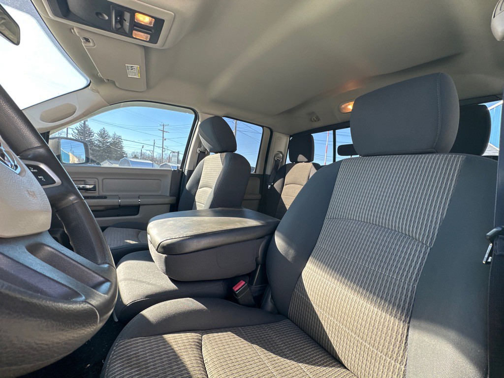 2011 Dodge Ram 1500 Image 9