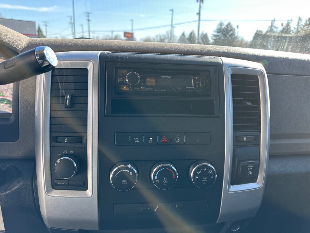 2011 Dodge Ram 1500 Image 12