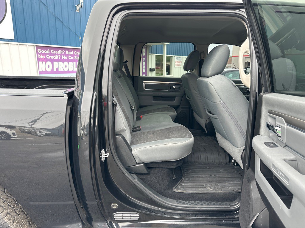 2018 RAM 1500 Image 22