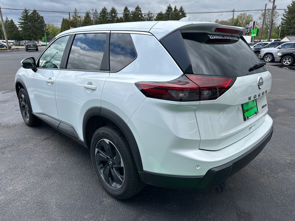 2024 Nissan Rogue Image 5