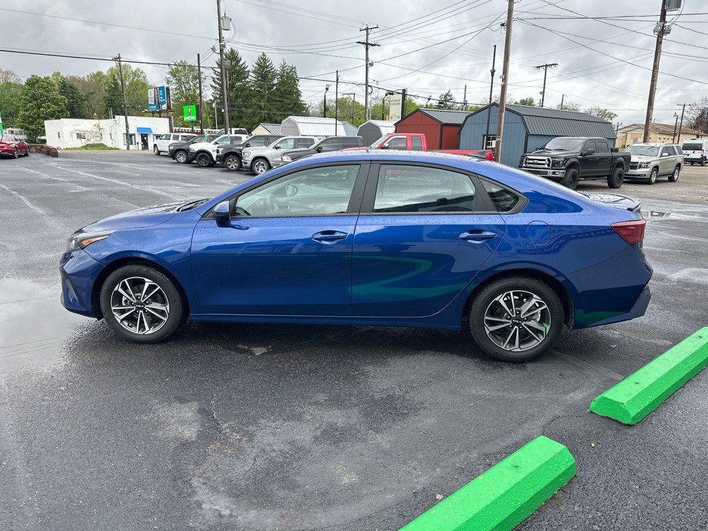 2024 Kia Forte Image 4