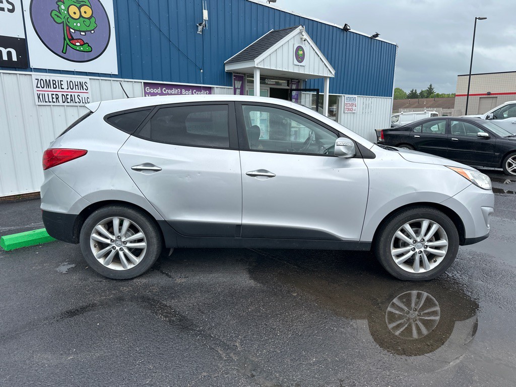2010 Hyundai Tucson Image 9