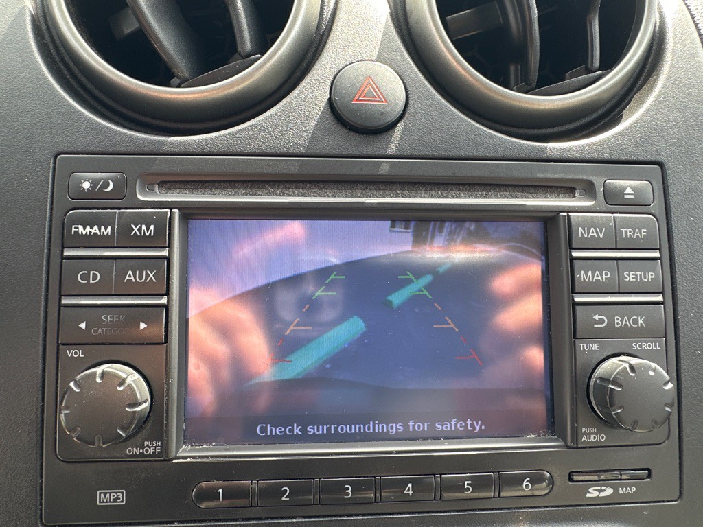 2011 Nissan Rogue Image 16