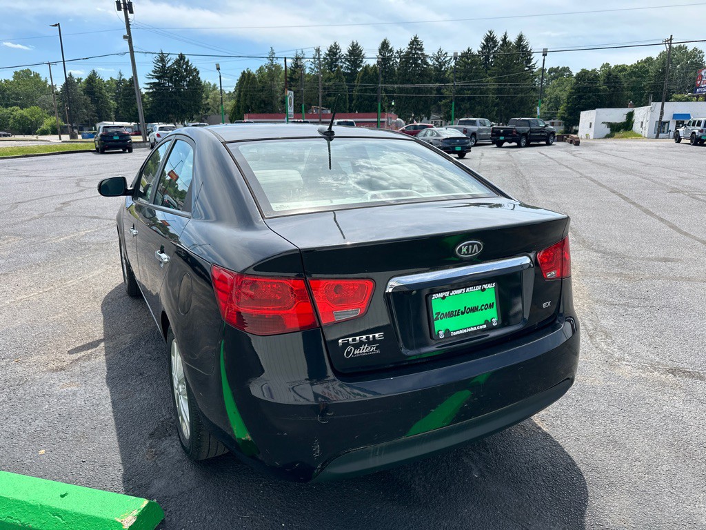 2012 Kia Forte Image 5