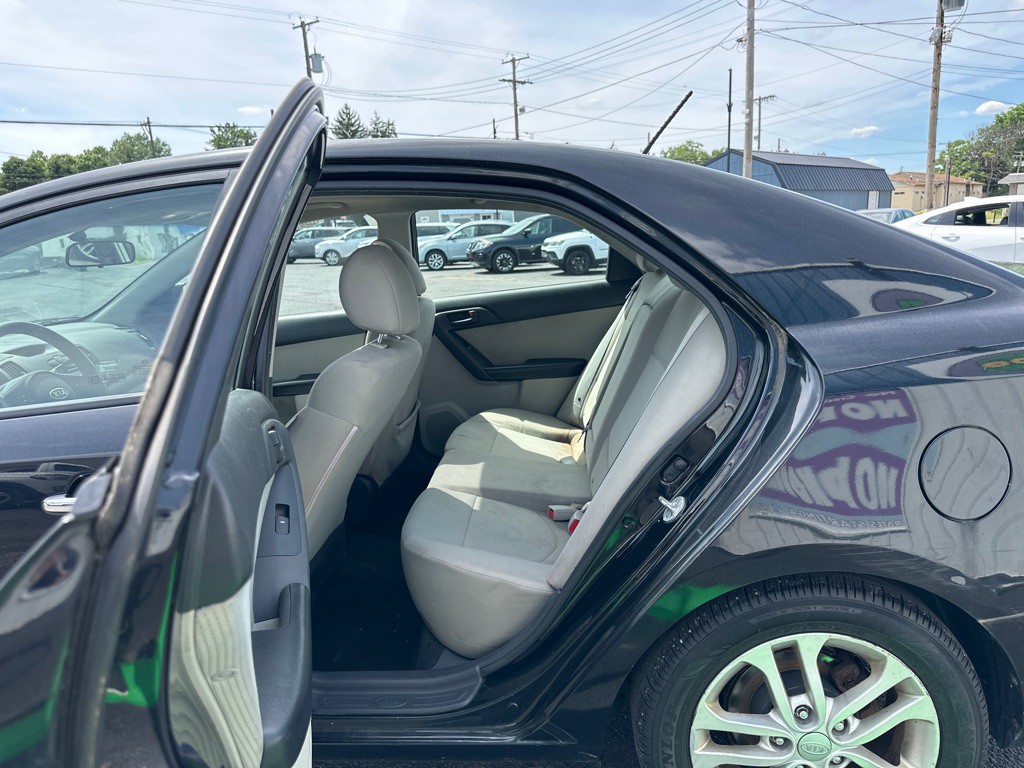 2012 Kia Forte Image 14