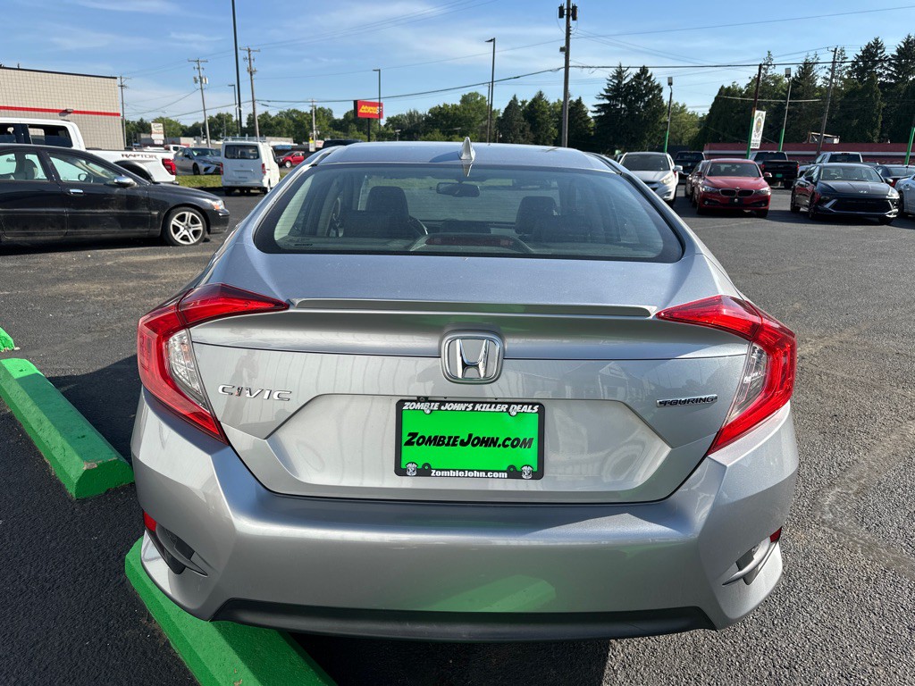 2017 Honda Civic Image 6