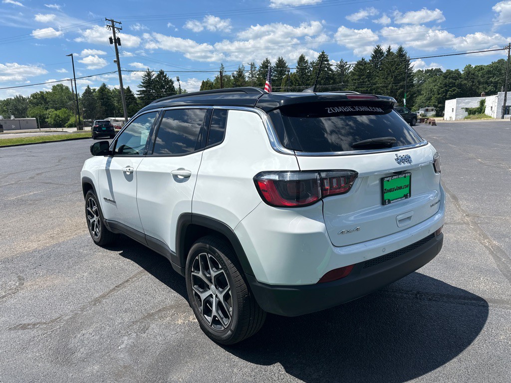 2024 Jeep Compass Image 4