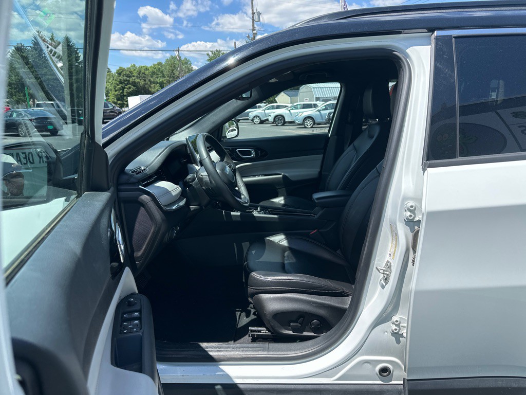 2024 Jeep Compass Image 9