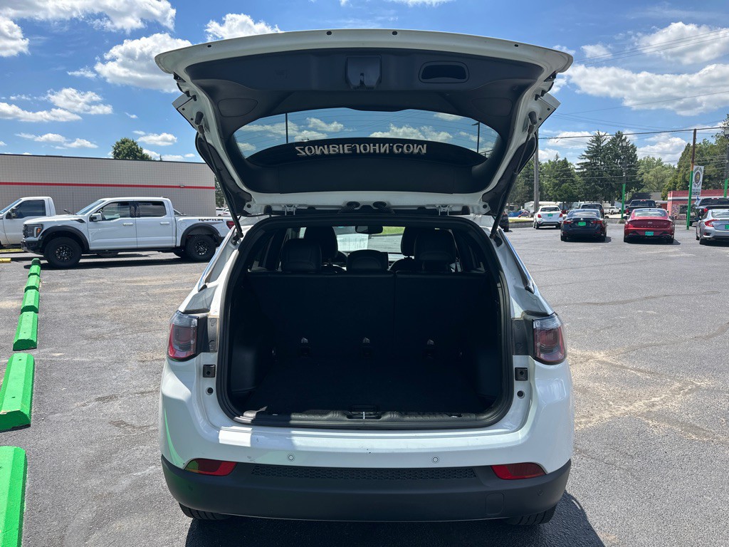 2024 Jeep Compass Image 18