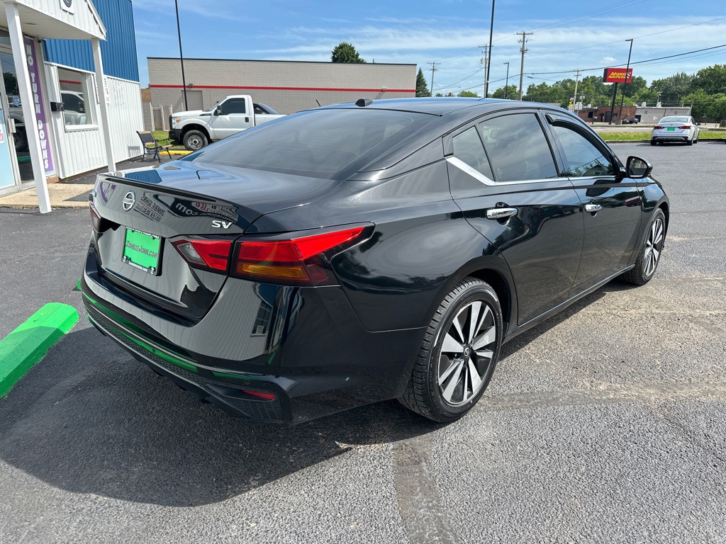 2019 Nissan Altima Image 6