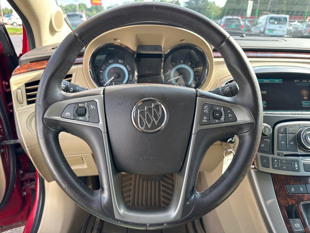 2012 Buick Lacrosse Image 12