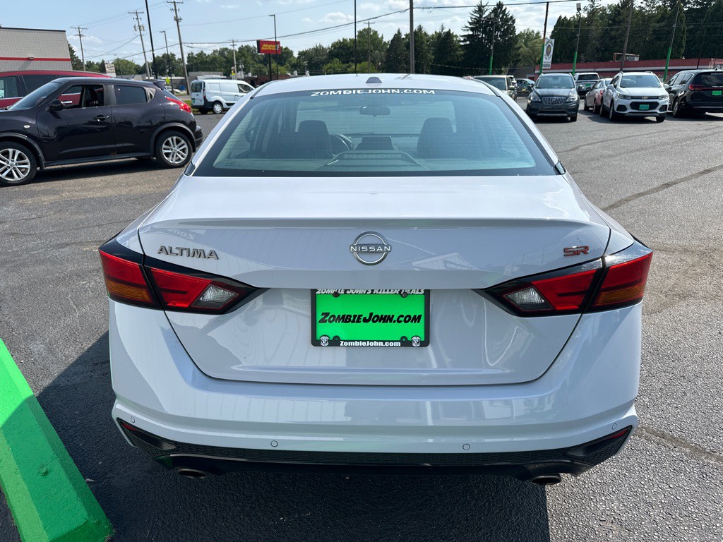 2024 Nissan Altima Image 6