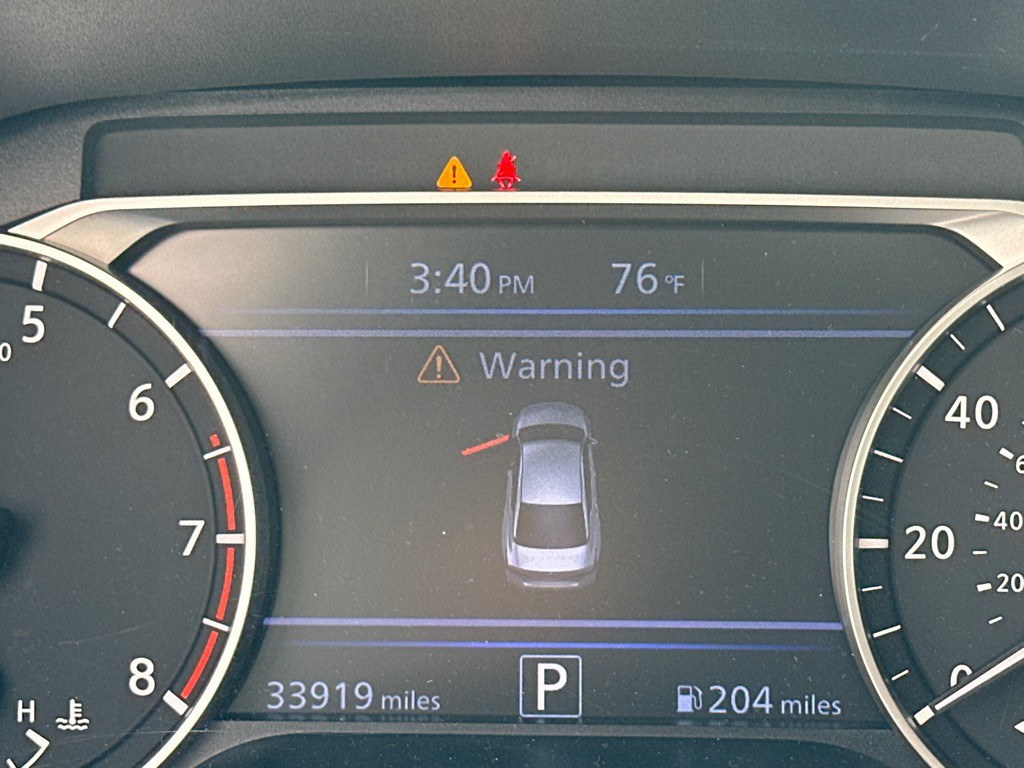 2025 Nissan Altima Image 11