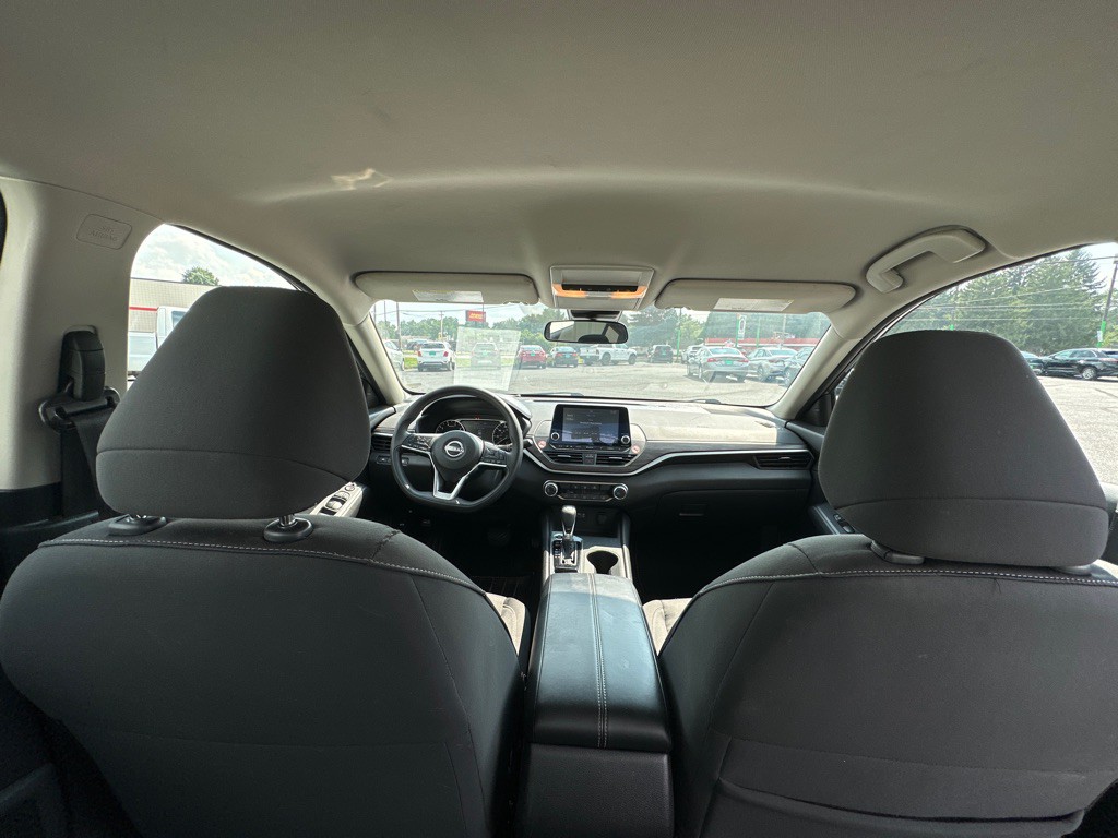 2025 Nissan Altima Image 20