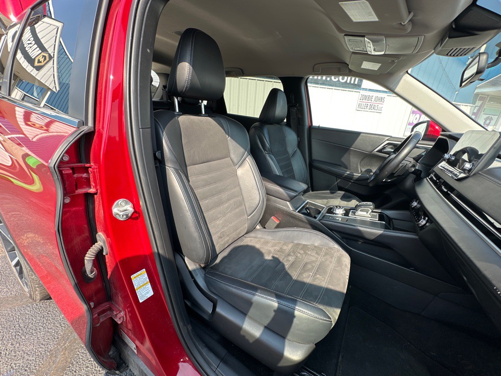 2024 Mitsubishi Outlander Image 23