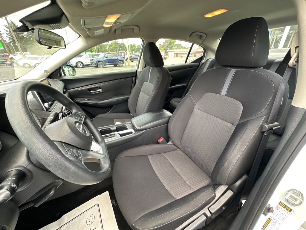 2023 Nissan Sentra Image 10