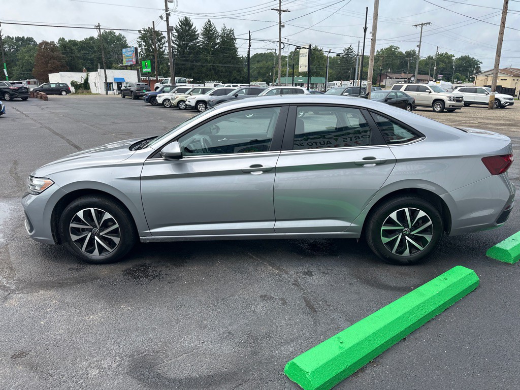 2024 Volkswagen Jetta Image 4