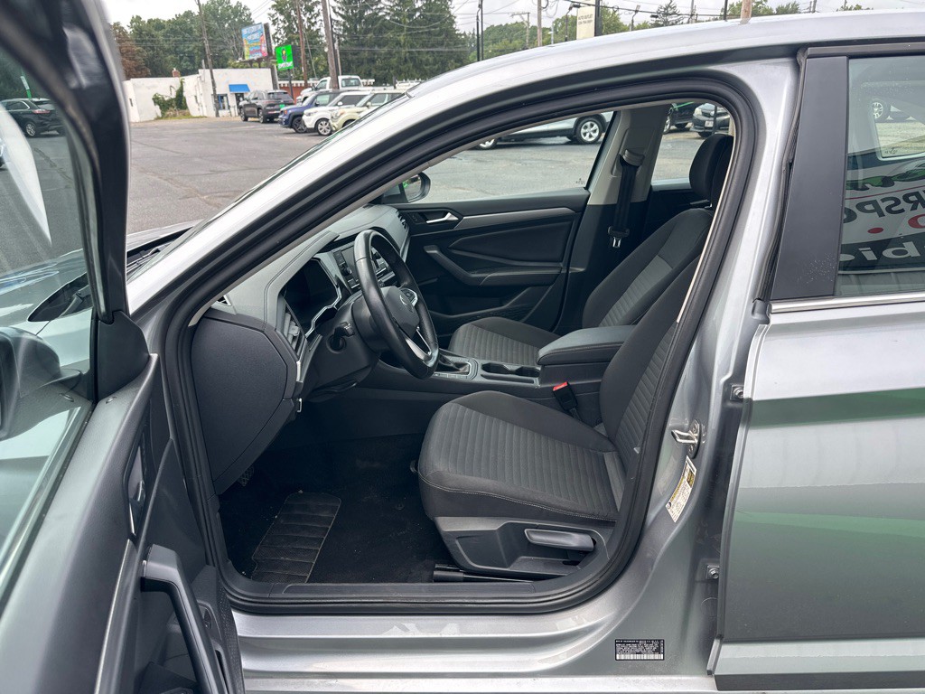 2024 Volkswagen Jetta Image 9