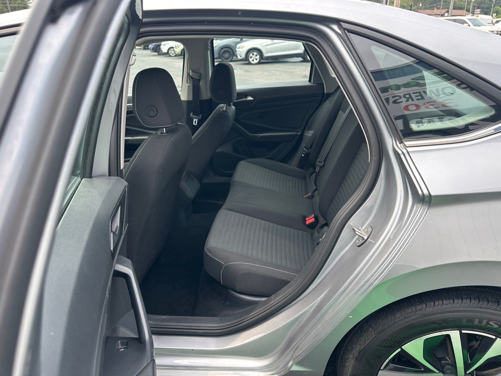 2024 Volkswagen Jetta Image 15