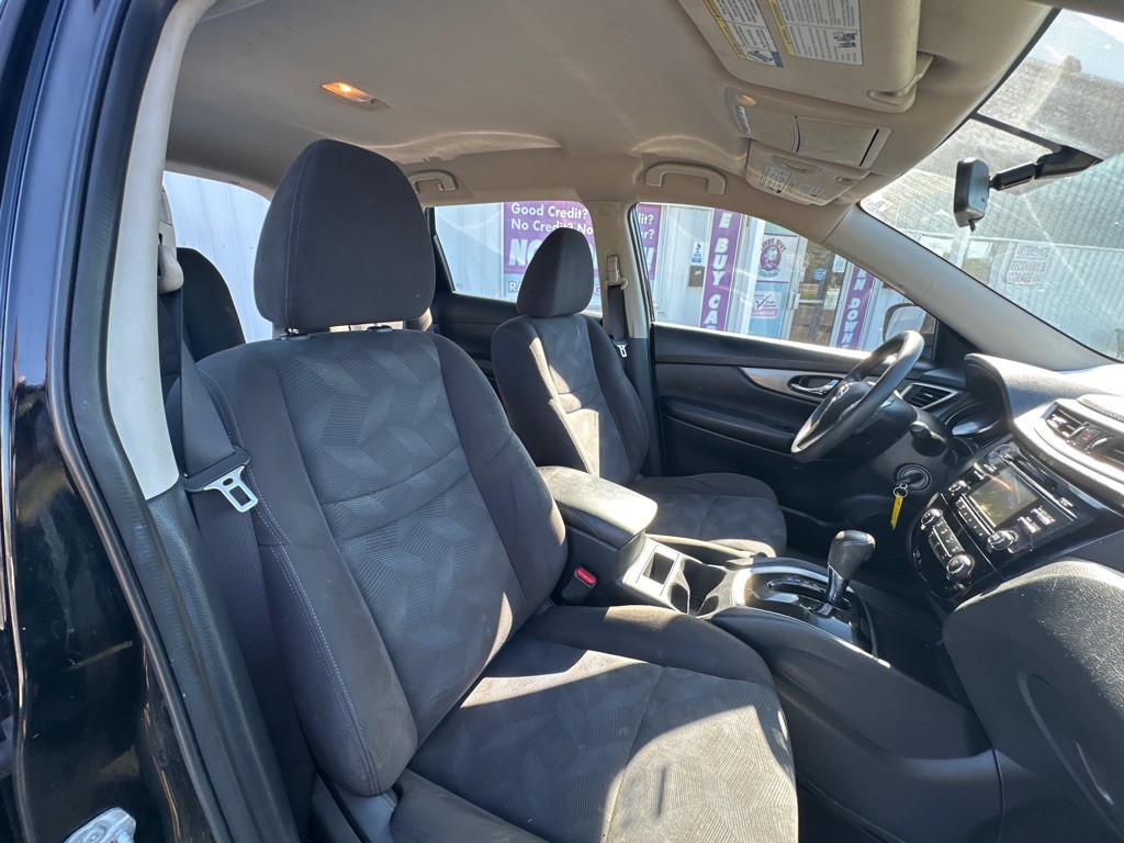 2015 Nissan Rogue Image 22