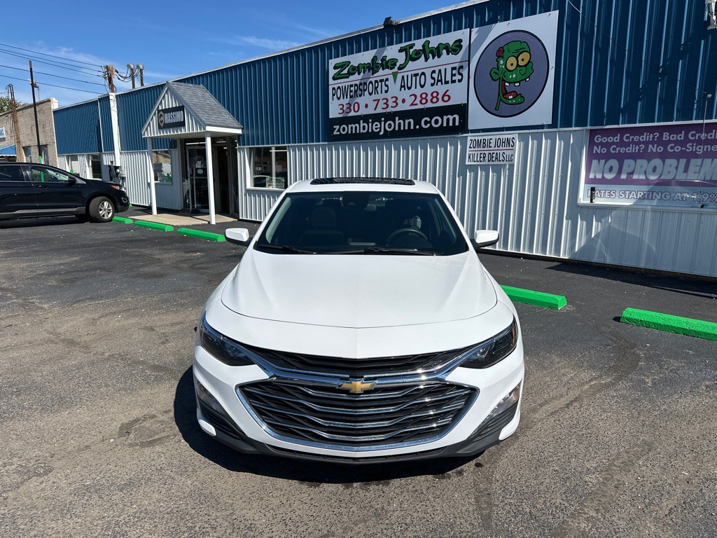 2024 Chevrolet Malibu Image 2