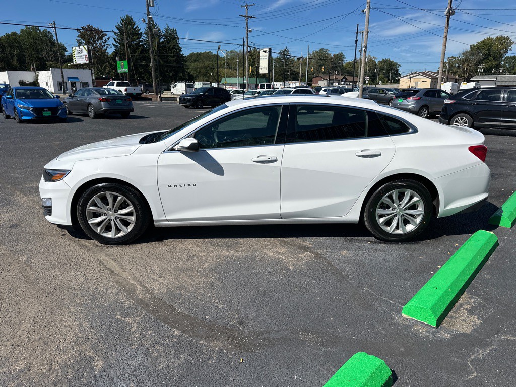 2024 Chevrolet Malibu Image 4