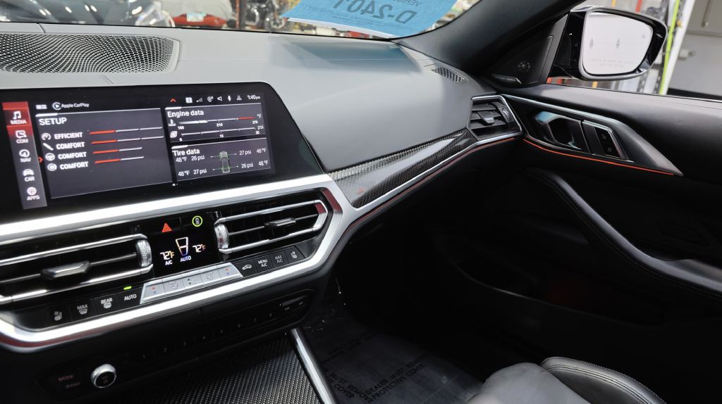 2021 BMW M4 Image 24