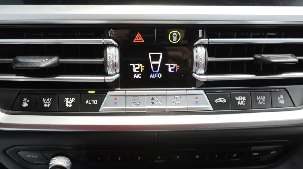 2021 BMW M4 Image 29