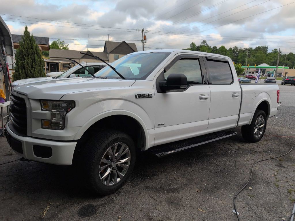 2017 Ford F-150 Image 2