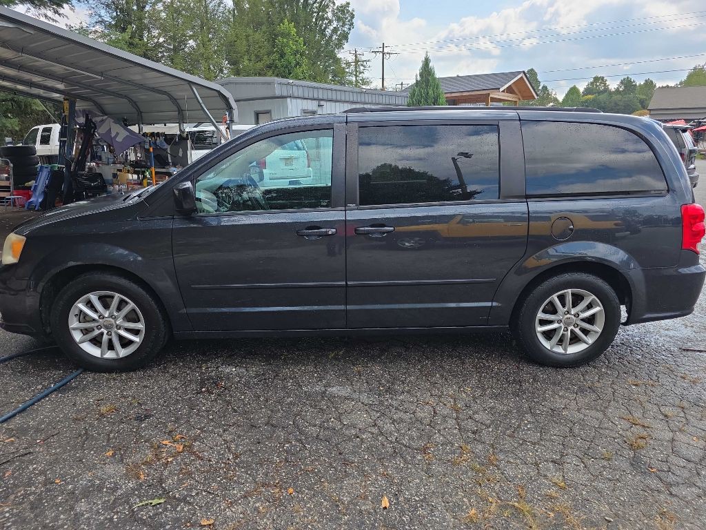 2014 Dodge Grand Caravan Image 2
