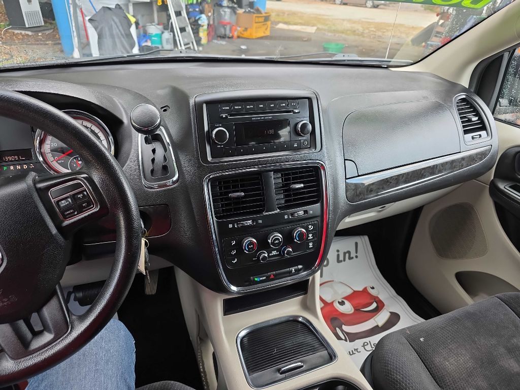 2014 Dodge Grand Caravan Image 4
