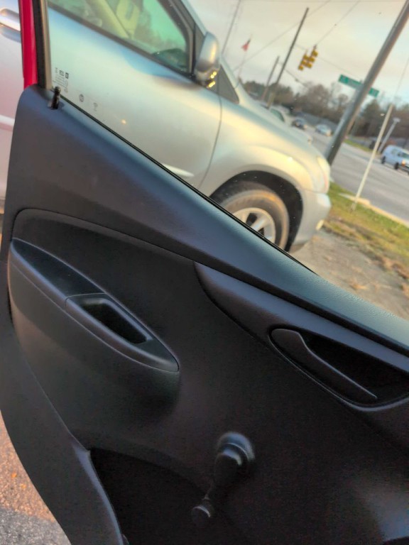 2021 Chevrolet Spark Image 3