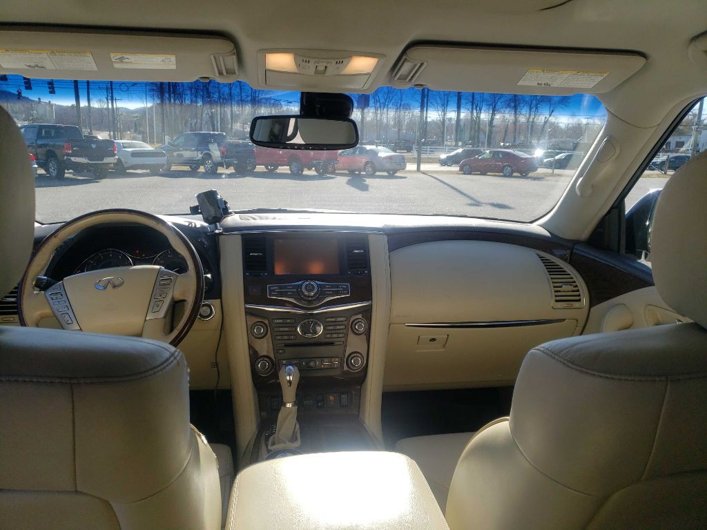 2016 INFINITI QX80 Image 14