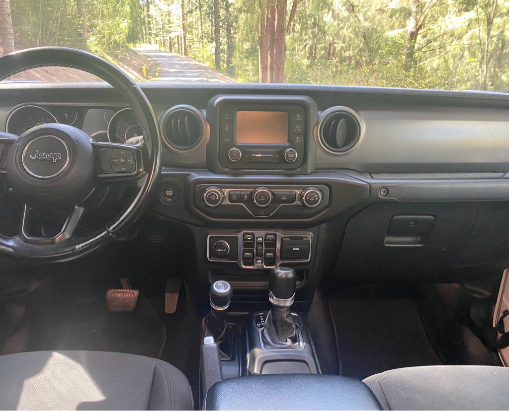 2020 Jeep Gladiator Image 15