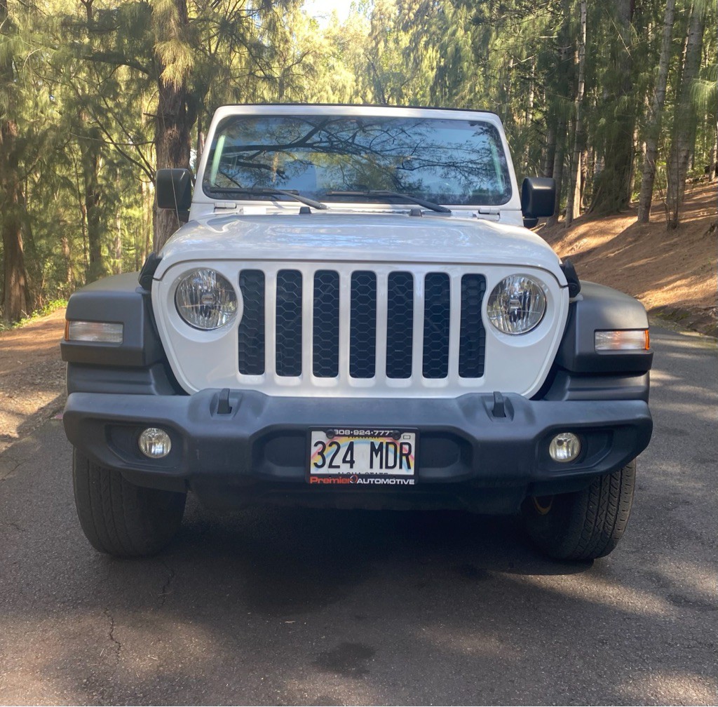 2020 Jeep Gladiator Image 2
