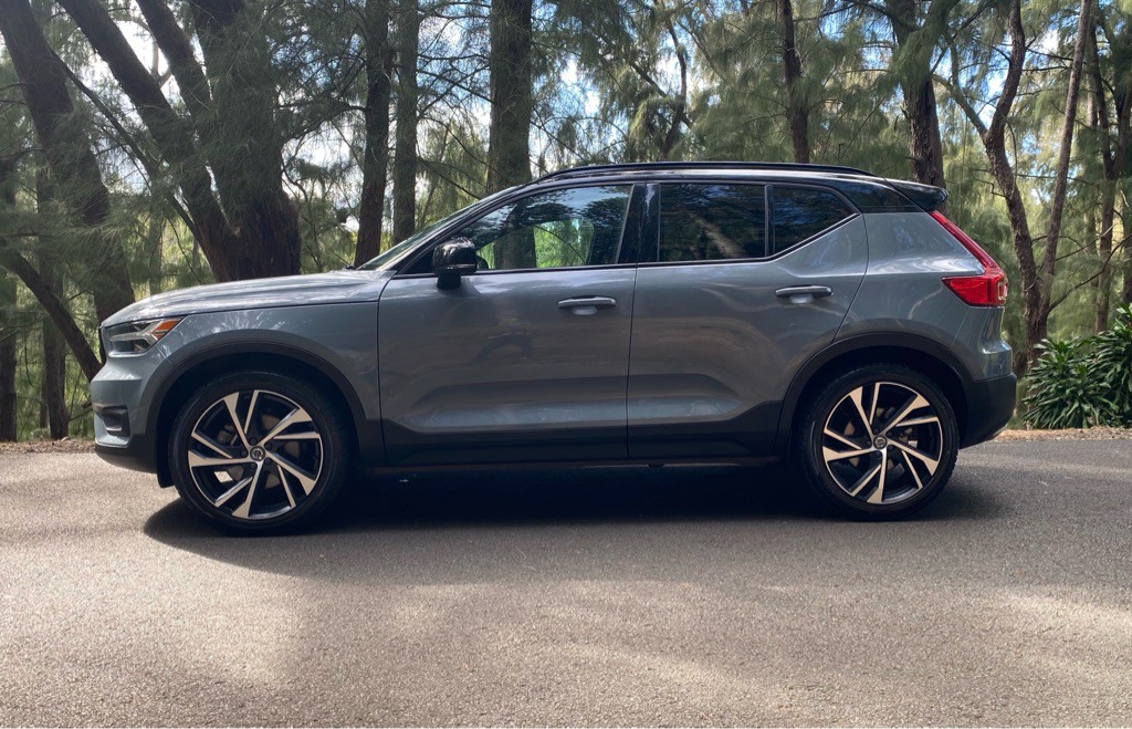 2020 Volvo XC40 Image 3