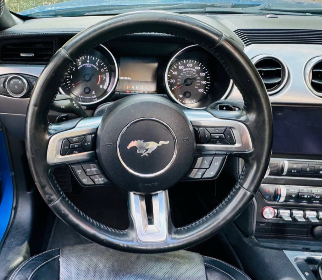 2020 Ford Mustang Image 15