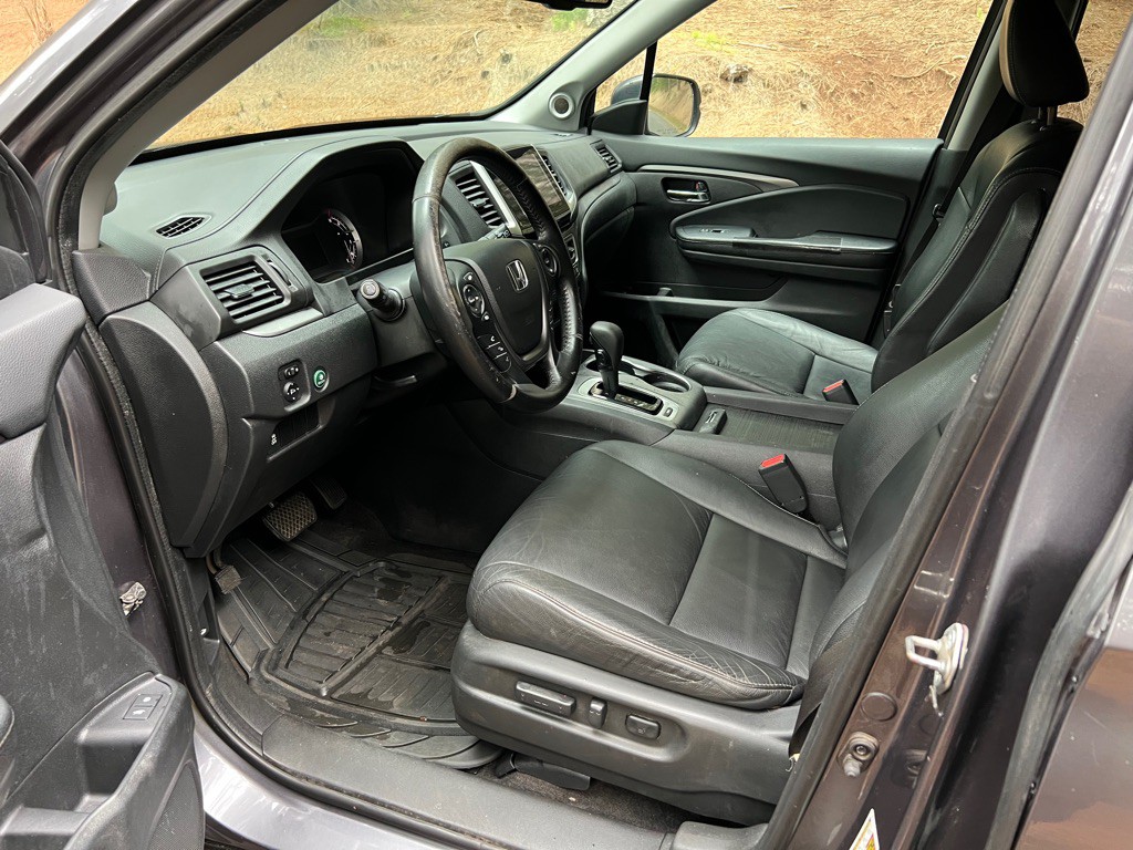 2016 Honda Pilot Image 11