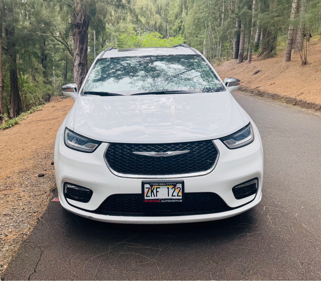 2022 Chrysler Pacifica Image 3