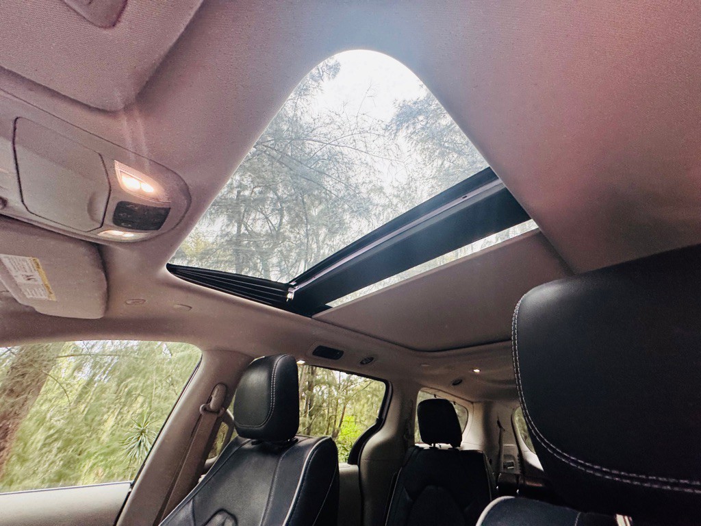 2022 Chrysler Pacifica Image 17