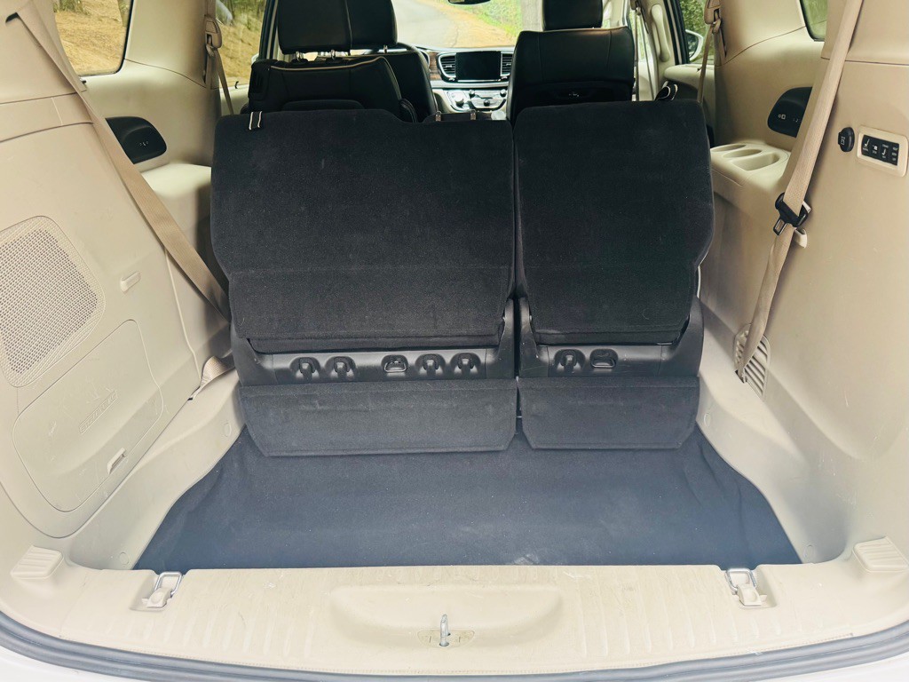 2022 Chrysler Pacifica Image 24