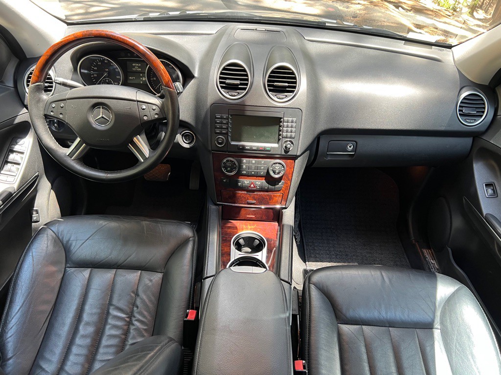 2006 Mercedes-Benz M-Class Image 10
