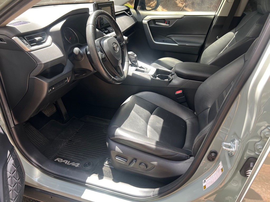 2019 Toyota Rav4 Image 9