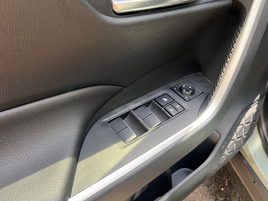 2019 Toyota Rav4 Image 14