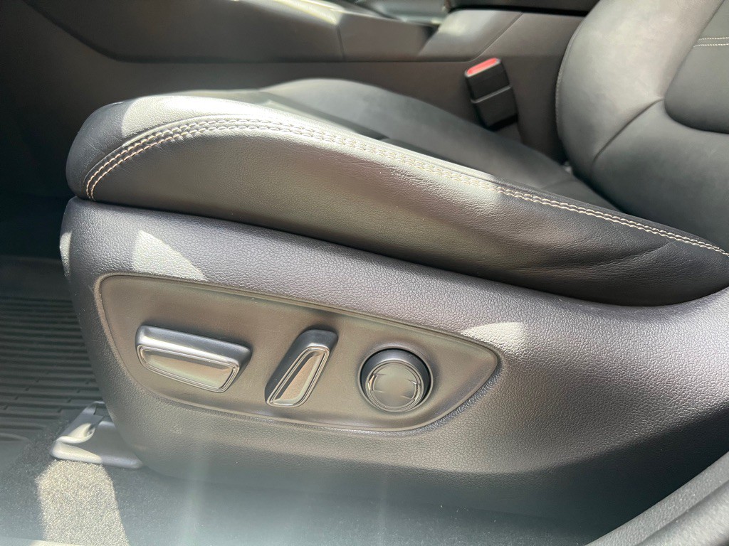 2019 Toyota Rav4 Image 17