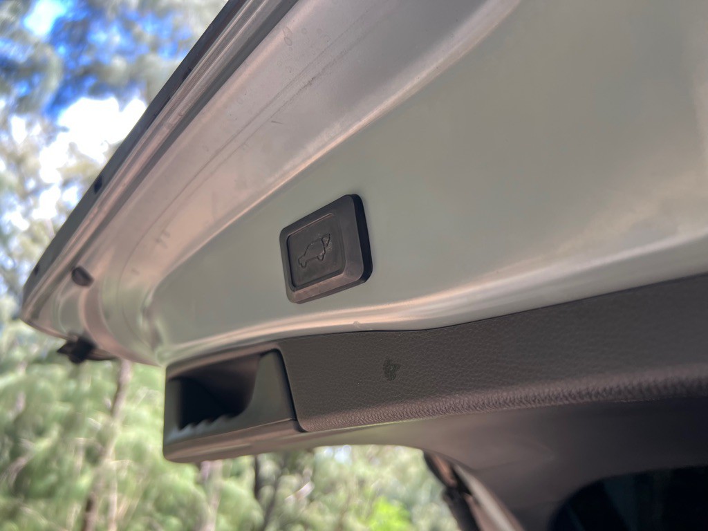 2019 Toyota Rav4 Image 24