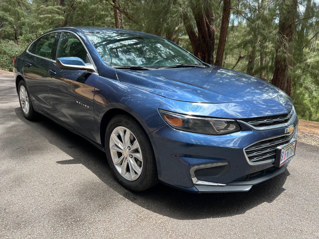 2022 Chevrolet Malibu Image 2